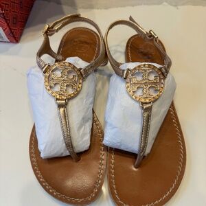 Tory Burch crystal circle signature sandals 7